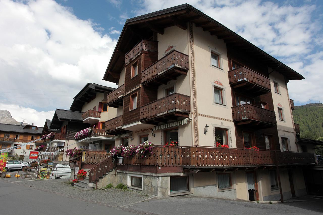 Hotel Miramonti Livigno Buitenkant foto